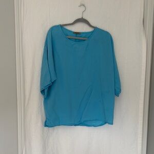 Lightweight Blue Women's Tunic Top